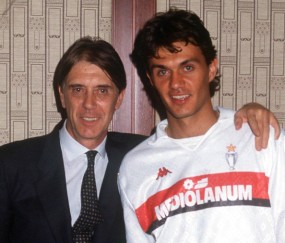 kaiyun-米兰老照片引发球迷回忆热潮|AC米兰|保罗-马尔蒂尼_新浪体育_新浪新闻